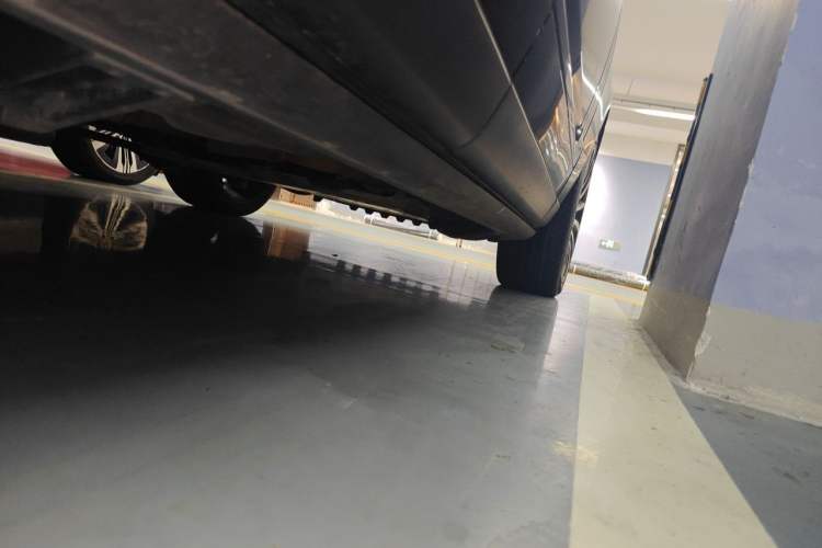 Used Land Rover Range 2021 3.0 L6 Century Extended Classic Edition Chassis Rear Right