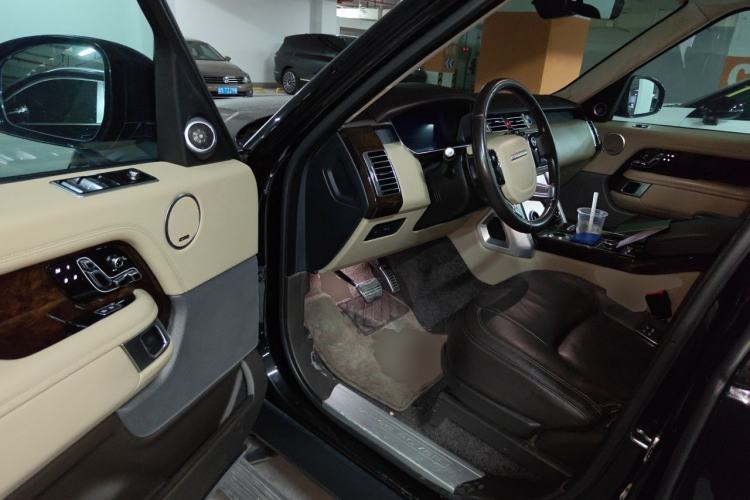Used Land Rover Range 2021 3.0 L6 Centennial Edition Driver Seat