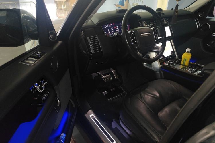 Used Land Rover Range 2021 3.0 L6 Century Extended Classic Edition Driver Seat