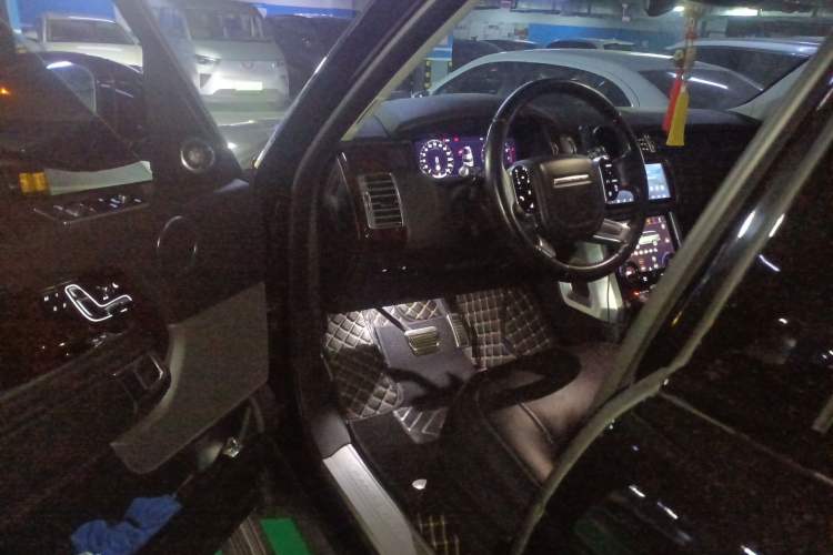 Used Land Rover Range 2021 3.0 L6 Centennial Edition Driver Seat