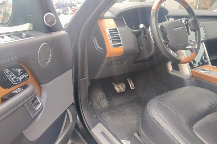 Used Land Rover Range  Driver Seat