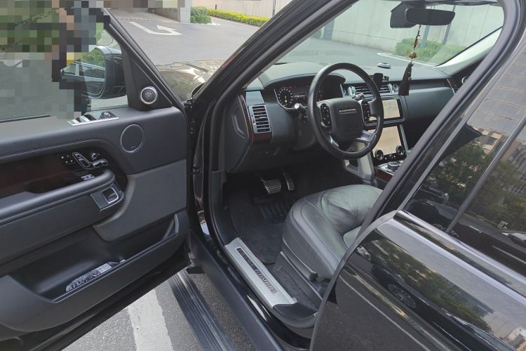 Used Land Rover Range 2021 3.0 L6 Century Extended Classic Edition Driver Seat