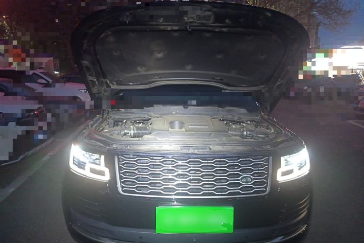 Used Land Rover Range 2021 3.0 L6 Century Extended Classic Edition Engine Bay