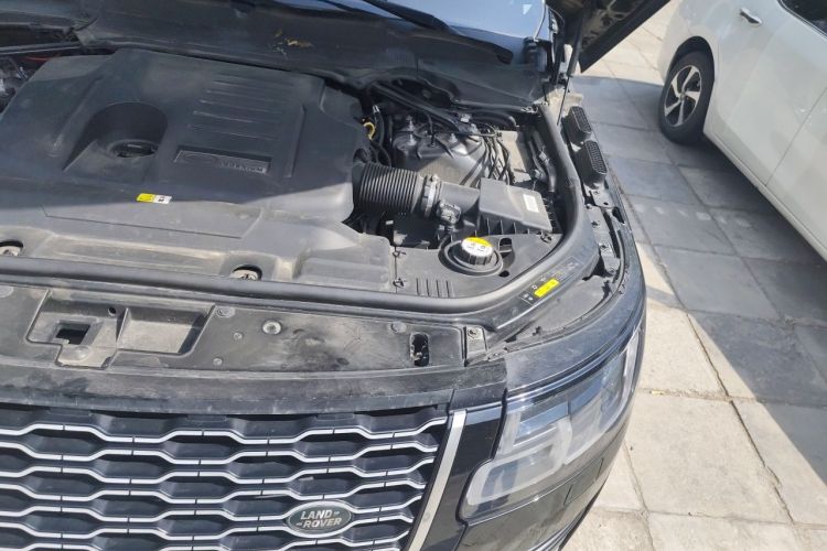 Used Land Rover Range 2021 3.0 L6 Century Extended Classic Edition Engine Bay Left