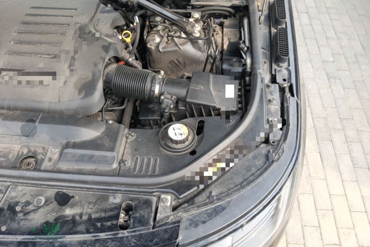 Used Land Rover Range 2021 3.0 L6 Centennial Edition Engine Bay Left