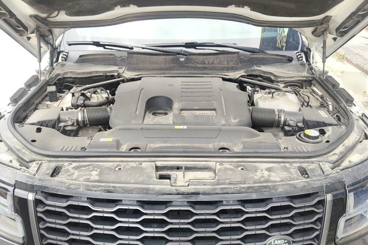 Used Land Rover Range 2021 3.0 L6 Century Extended Classic Edition Engine Bay