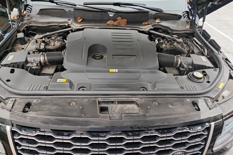 Used Land Rover Range 2021 3.0 L6 Century Extended Classic Edition Engine Bay