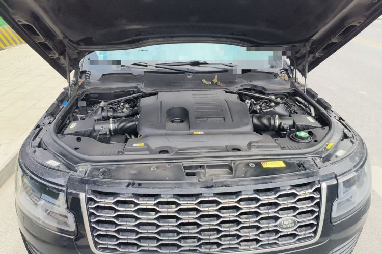 Used Land Rover Range 2021 3.0 L6 Century Extended Classic Edition Engine Bay
