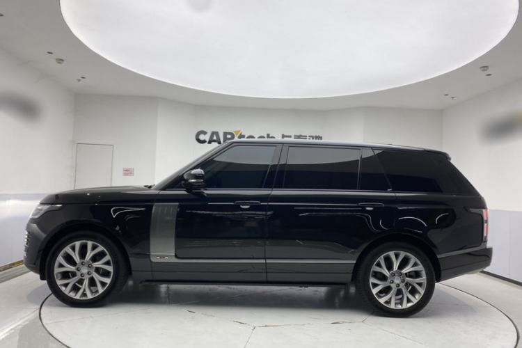 Used Land Rover Range 2021 3.0 L6 Century Extended Classic Edition Exterior 2