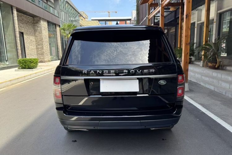 Used Land Rover Range 2021 3.0 L6 Grand Edition Exterior 2