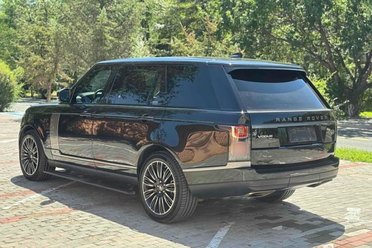 Used Land Rover Range 2021 3.0 L6 Century Extended Classic Edition Exterior 3
