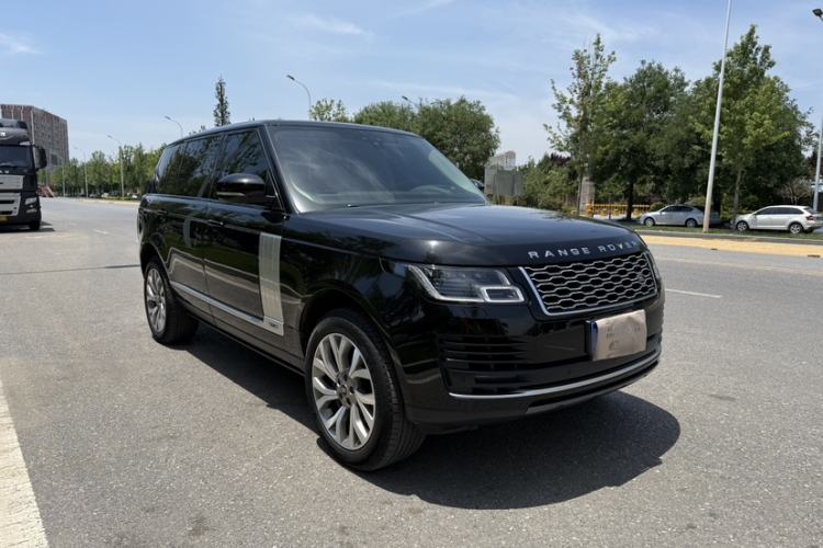 Used Land Rover Range 2021 3.0 L6 Century Extended Classic Edition Exterior 3