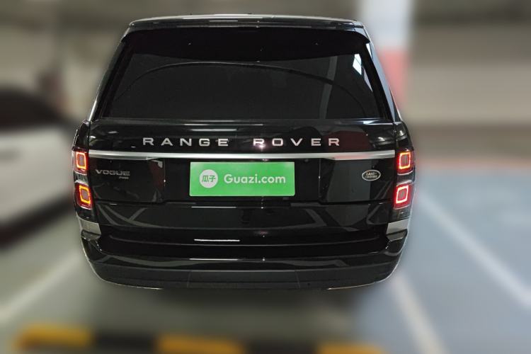 Used Land Rover Range 2021 3.0 L6 Century Extended Classic Edition Exterior 4