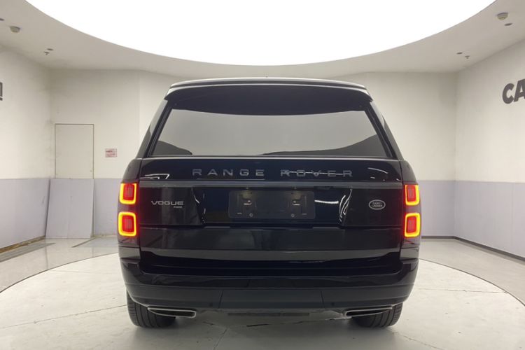 Used Land Rover Range 2021 3.0 L6 Century Extended Classic Edition Exterior 6