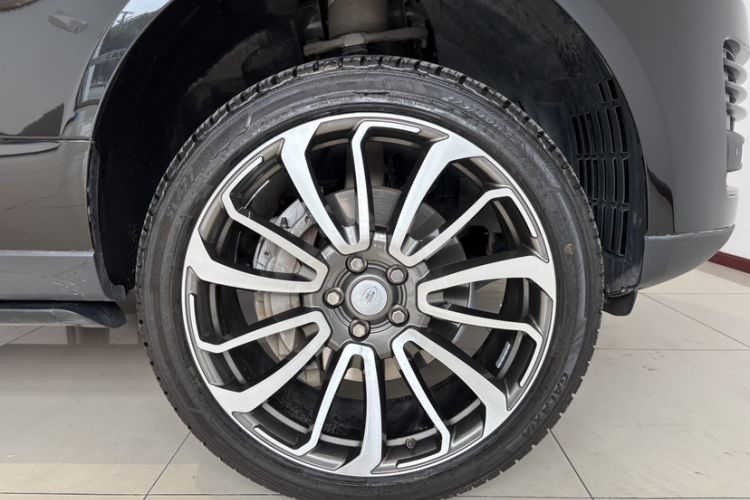 Used Land Rover Range 2021 3.0 L6 Grand Edition Exterior 7