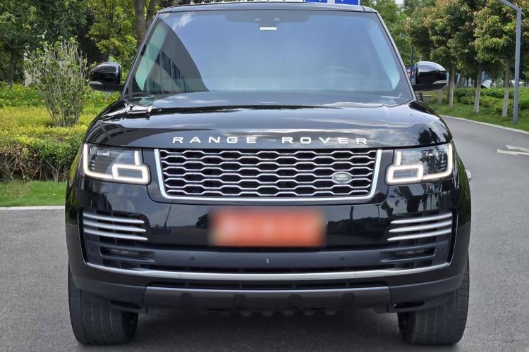 Used Land Rover Range 2021 3.0 L6 Century Extended Classic Edition Exterior 8
