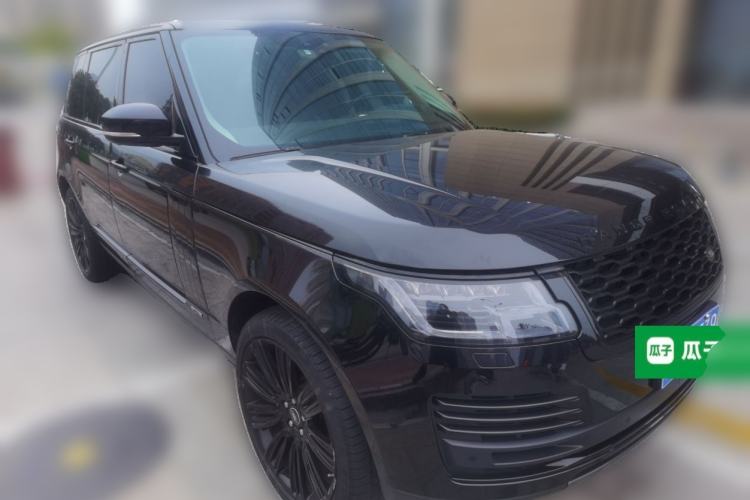 Used Land Rover Range 2021 3.0 L6 Century Extended Classic Edition Front Right 45 Deg