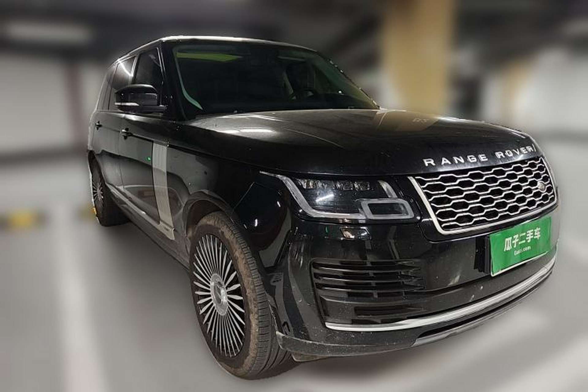 Used Land Rover Range 2021 3.0 L6 Century Extended Classic Edition Front Right 45 Deg