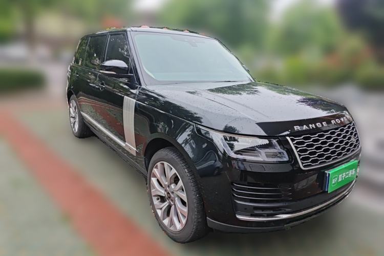 Used Land Rover Range 2021 3.0 L6 Century Extended Classic Edition Front Right 45 Deg
