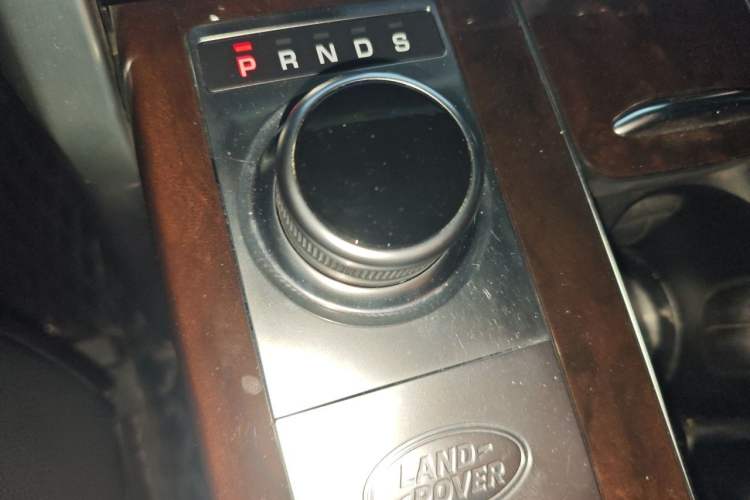 Used Land Rover Range 2021 3.0 L6 Grand Edition Gear Lever
