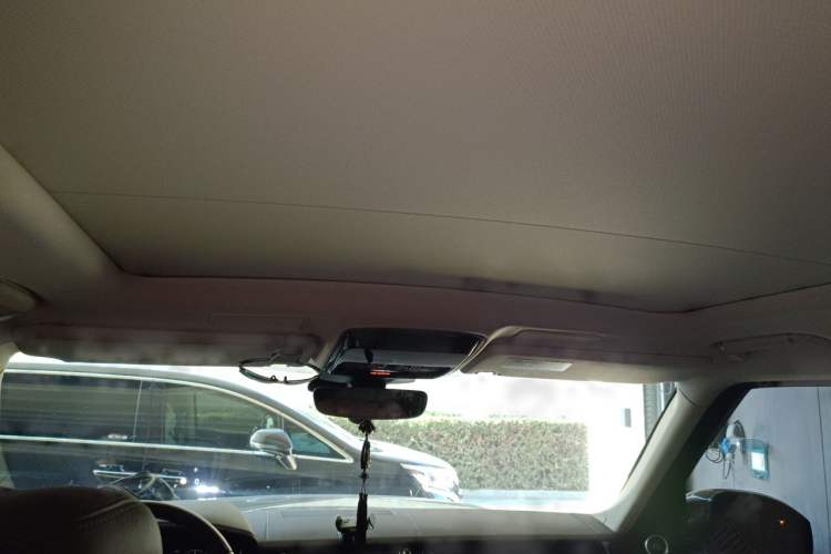 Used Land Rover Range 2021 3.0 L6 Century Extended Classic Edition Headliner