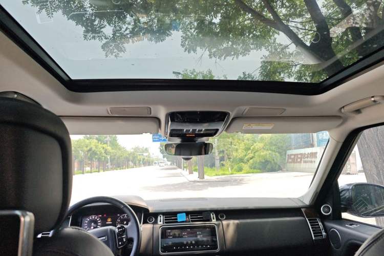 Used Land Rover Range 2021 3.0 L6 Century Extended Classic Edition Headliner