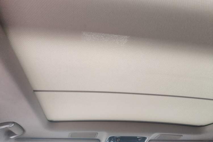 Used Land Rover Range 2021 3.0 L6 Century Extended Classic Edition Headliner