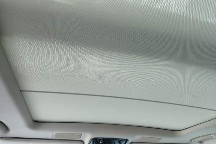 Used Land Rover Range 2021 3.0 L6 Century Extended Classic Edition Headliner