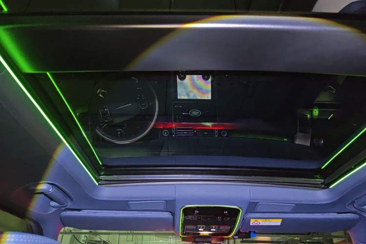 Used Land Rover Range  Headliner