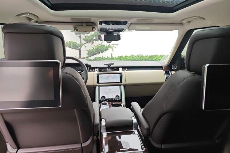 Used Land Rover Range 2021 3.0 L6 Century Extended Classic Edition Headliner