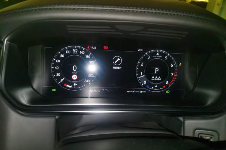 Used Land Rover Range 2021 3.0 L6 Century Extended Classic Edition Instrument Cluster