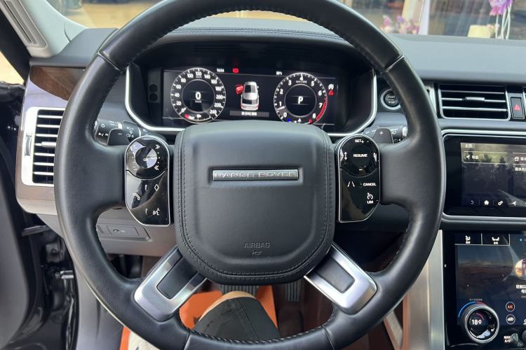 Used Land Rover Range 2021 3.0 L6 Grand Edition Interior 2