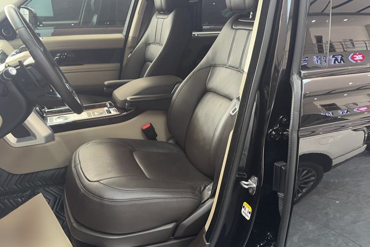 Used Land Rover Range 2021 3.0 L6 Century Extended Classic Edition Left Front Seat