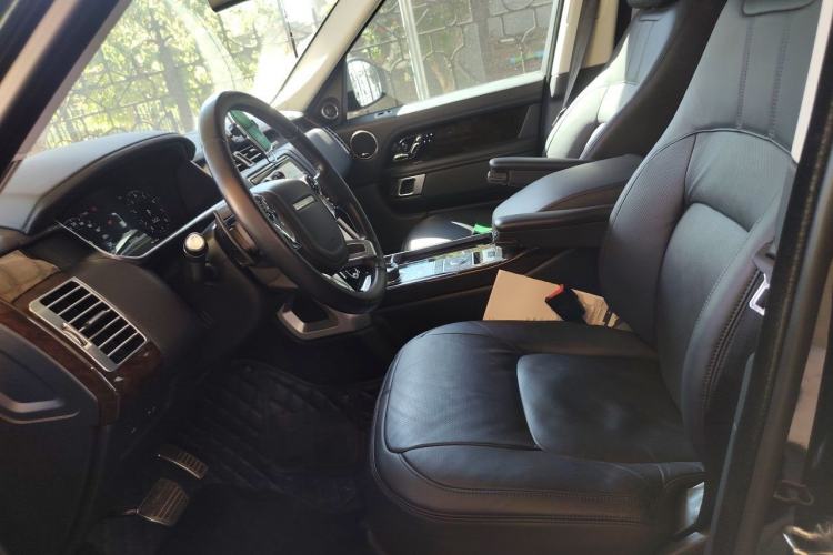 Used Land Rover Range 2021 3.0 L6 Century Extended Classic Edition Left Front Seat