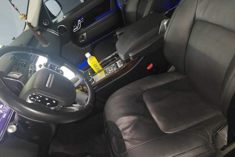 Used Land Rover Range 2021 3.0 L6 Century Extended Classic Edition Left Front Seat