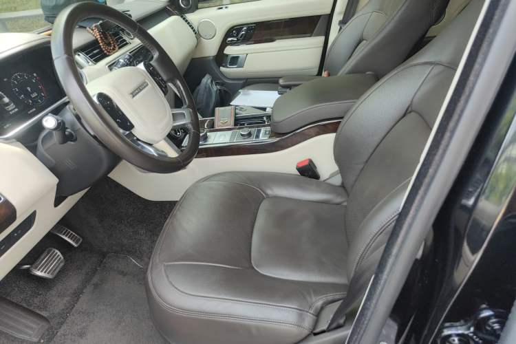 Used Land Rover Range 2021 3.0 L6 Century Extended Classic Edition Left Front Seat
