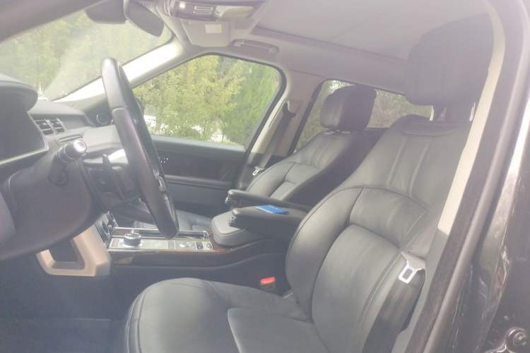 Used Land Rover Range 2021 3.0 L6 Century Extended Classic Edition Left Front Seat