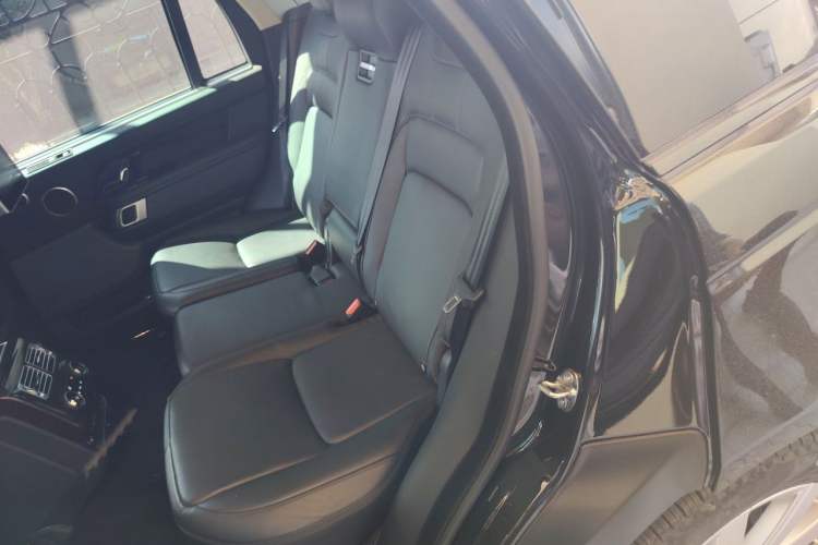 Used Land Rover Range 2021 3.0 L6 Century Extended Classic Edition Left Rear Seat