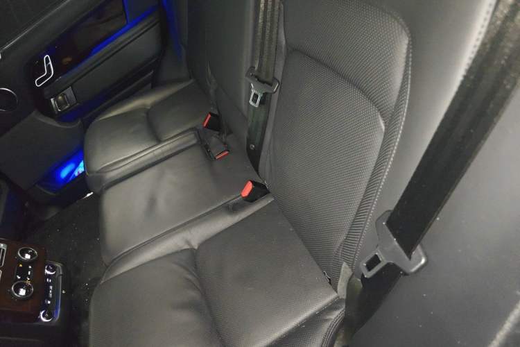 Used Land Rover Range 2021 3.0 L6 Century Extended Classic Edition Left Rear Seat