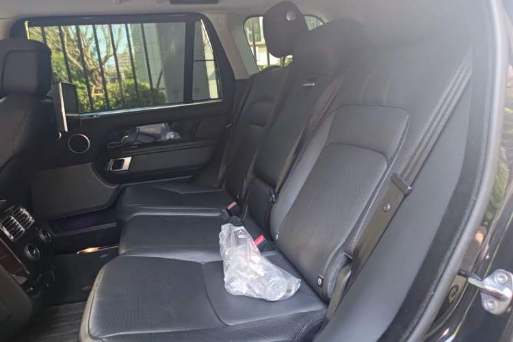 Used Land Rover Range 2021 3.0 L6 Century Extended Classic Edition Left Rear Seat