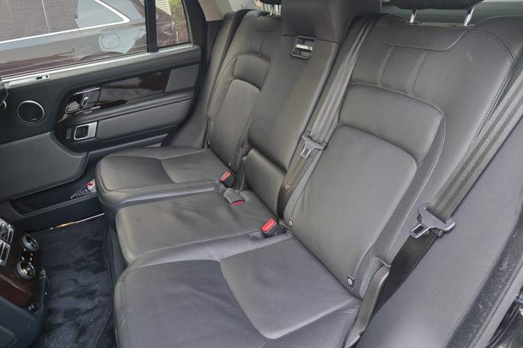 Used Land Rover Range 2021 3.0 L6 Century Extended Classic Edition Left Rear Seat
