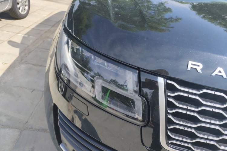 Used Land Rover Range 2021 3.0 L6 Century Extended Classic Edition Right Front Headlight