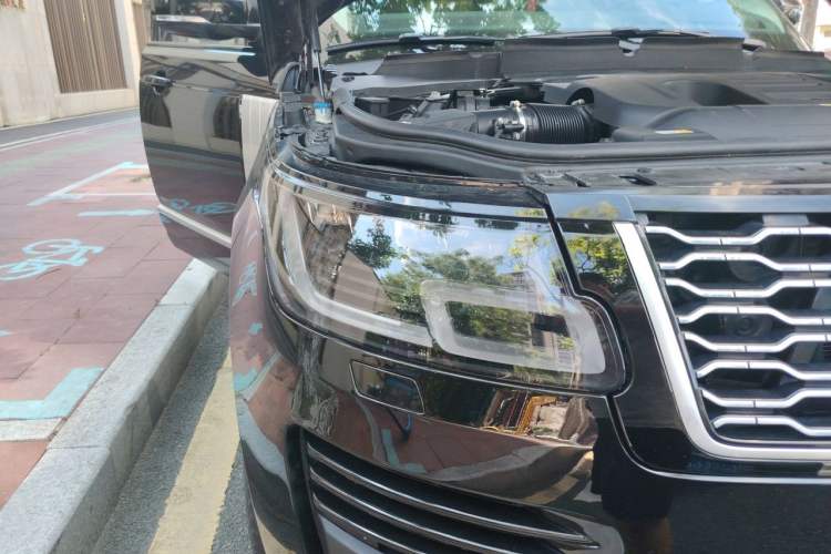 Used Land Rover Range 2021 3.0 L6 Century Extended Classic Edition Right Front Headlight