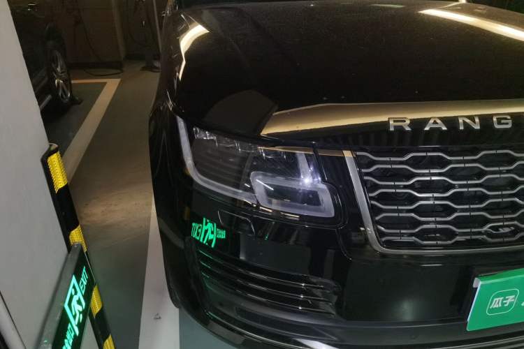 Used Land Rover Range 2021 3.0 L6 Century Extended Classic Edition Right Front Headlight