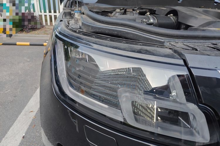 Used Land Rover Range 2021 3.0 L6 Century Extended Classic Edition Right Front Headlight