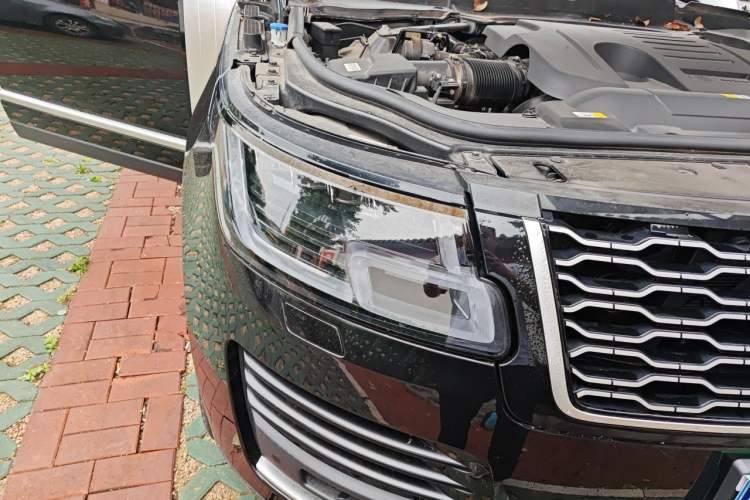 Used Land Rover Range 2021 3.0 L6 Century Extended Classic Edition Right Front Headlight