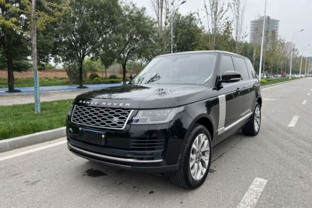 Used Land Rover Range 2021 3.0 L6 Century Extended Classic Edition