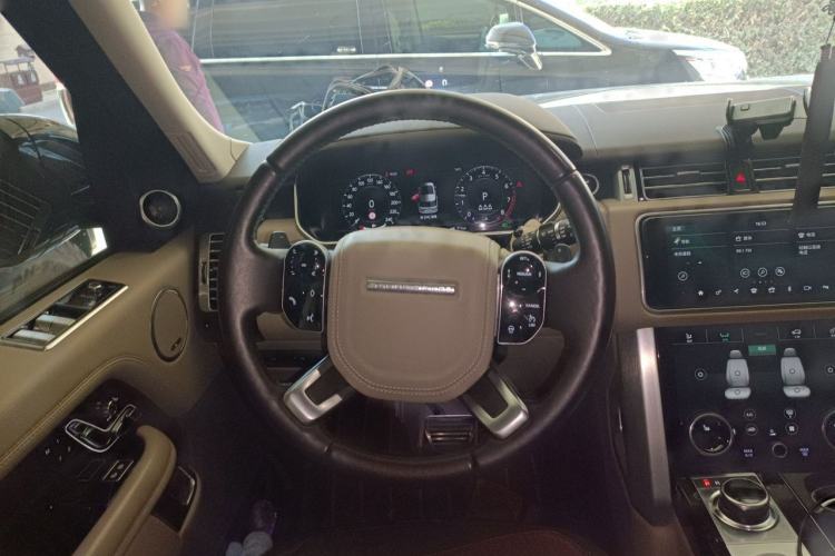 Used Land Rover Range 2021 3.0 L6 Century Extended Classic Edition Steering Wheel
