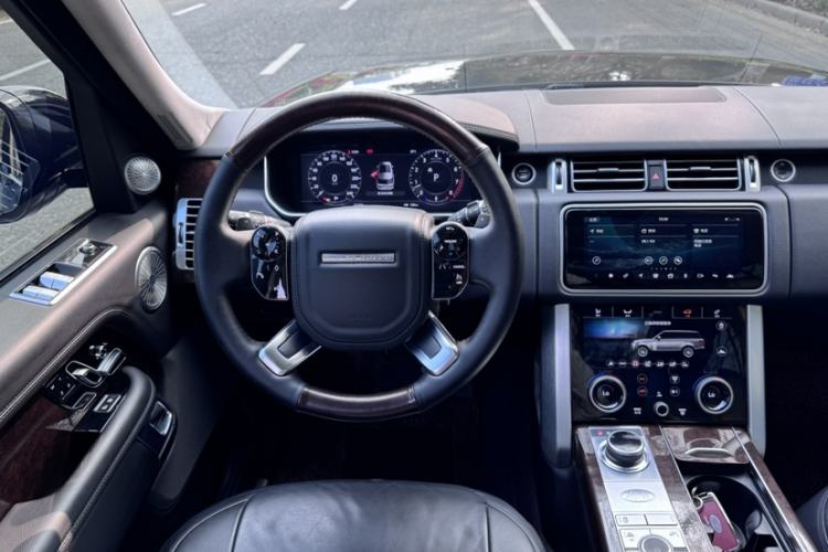 Used Land Rover Range 2021 3.0 L6 Grand Edition Steering Wheel
