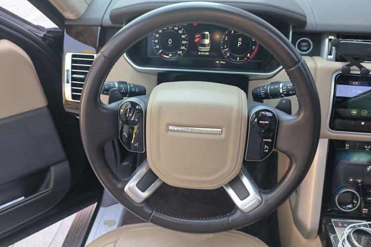 Used Land Rover Range 2021 3.0 L6 Grand Edition Steering Wheel
